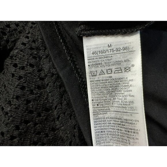 GAP Y2K Black Crochet Halter Tank Top Sz Medium Fully Lined 70's Vibe NEW - Picture 6 of 6